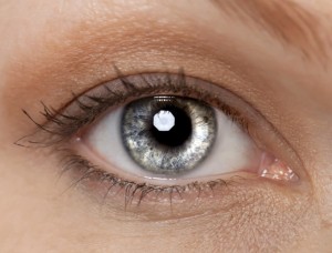 眼睛美化，四种眼睛美化方法视频教程