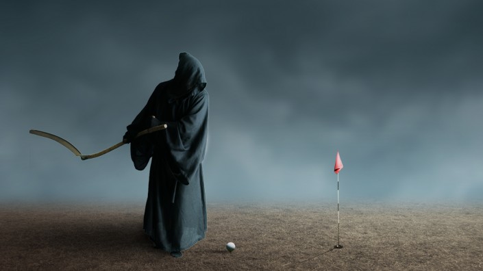 奇幻合成，合成一张鬼怪打高尔夫的场景照片_www.16xx8.com