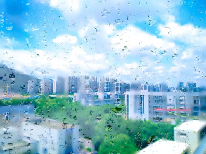 玻璃效果，制作雨后玻璃水珠效果_www.xiutujiang.com